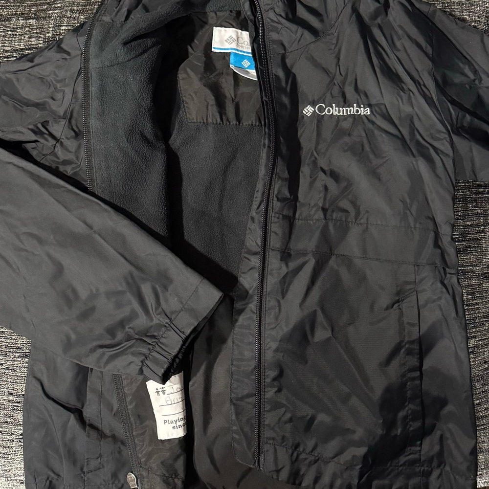 Lightweight jacket - Picture 2 of 2